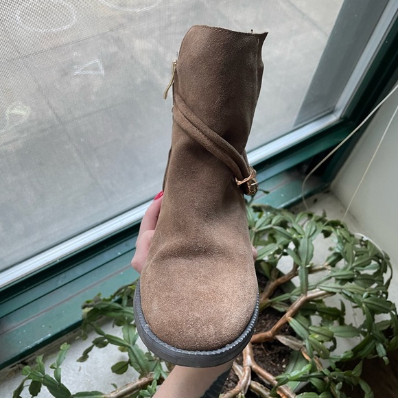 Alma en Pena Tan Ankle Boots - Picture 5 of 15